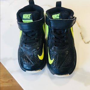 Nike boys high tops size 8